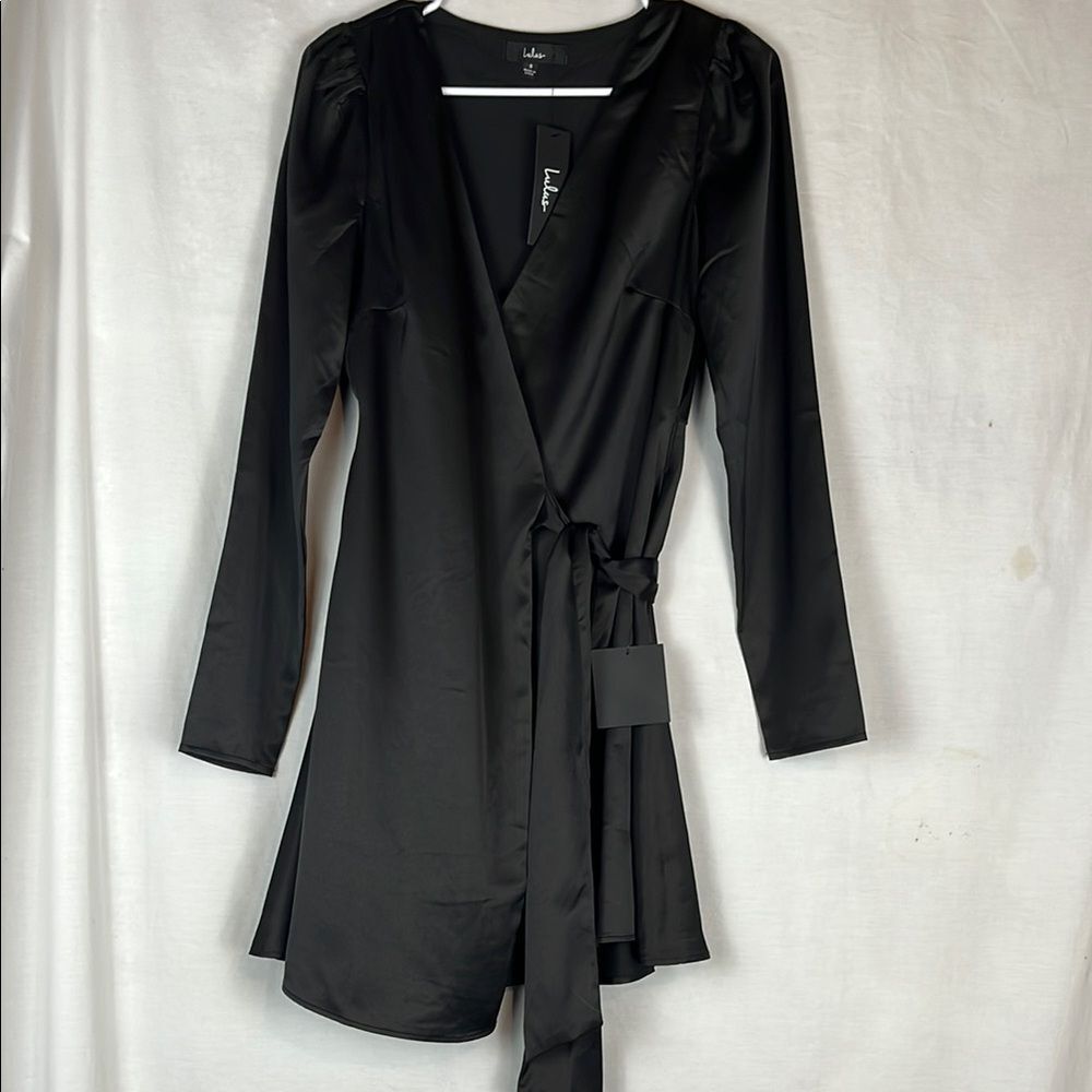 NWT Lulus Black Long Sleeve Wrap Dress